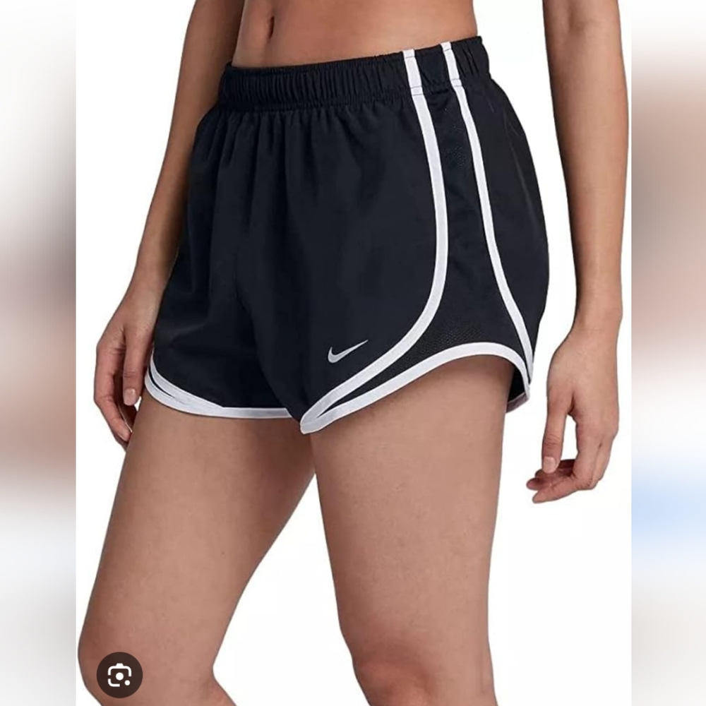 Nike Black Athletic Shorts with Elastic Waistband and Curved Hem NWT